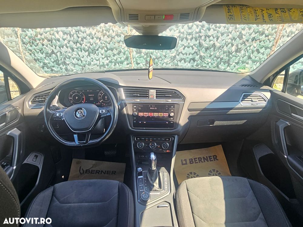 Volkswagen Tiguan - 5