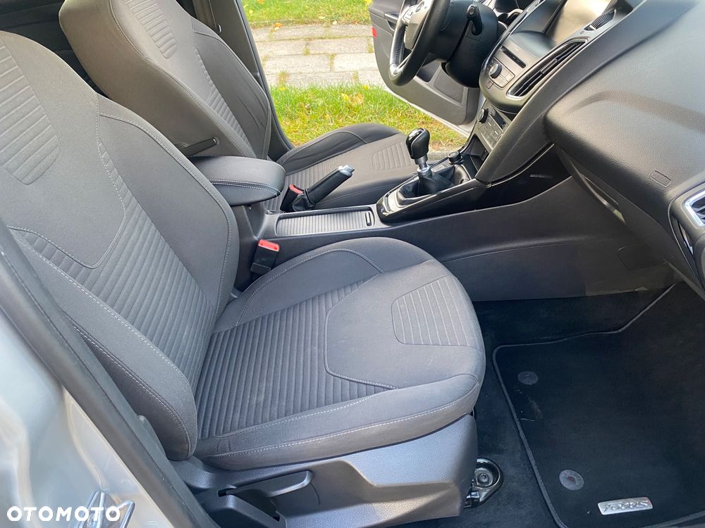 Ford Focus 1.5 EcoBoost Start-Stopp-System Titanium - 14