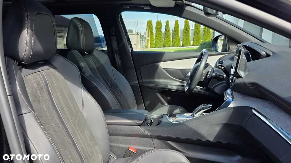 Peugeot 5008 BlueHDi 180 EAT8 GT - 37