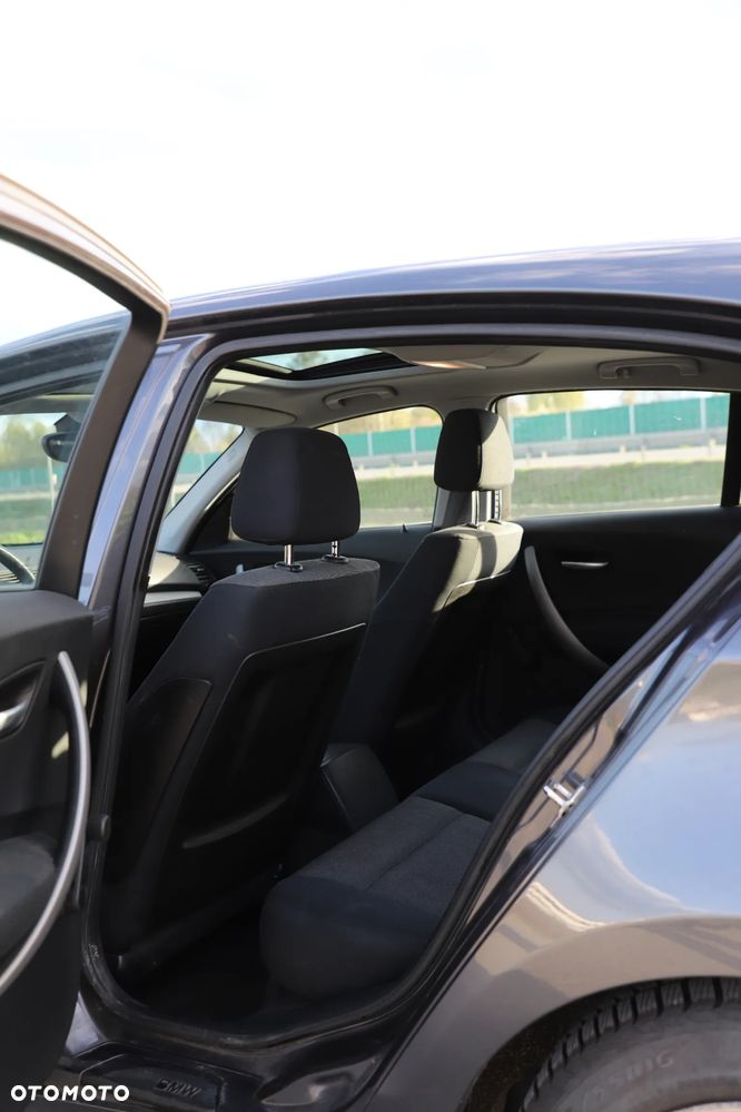 BMW Seria 1 - 13