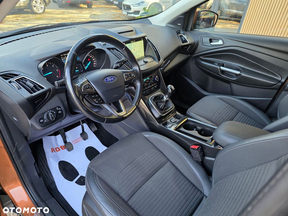 Ford Kuga - 11