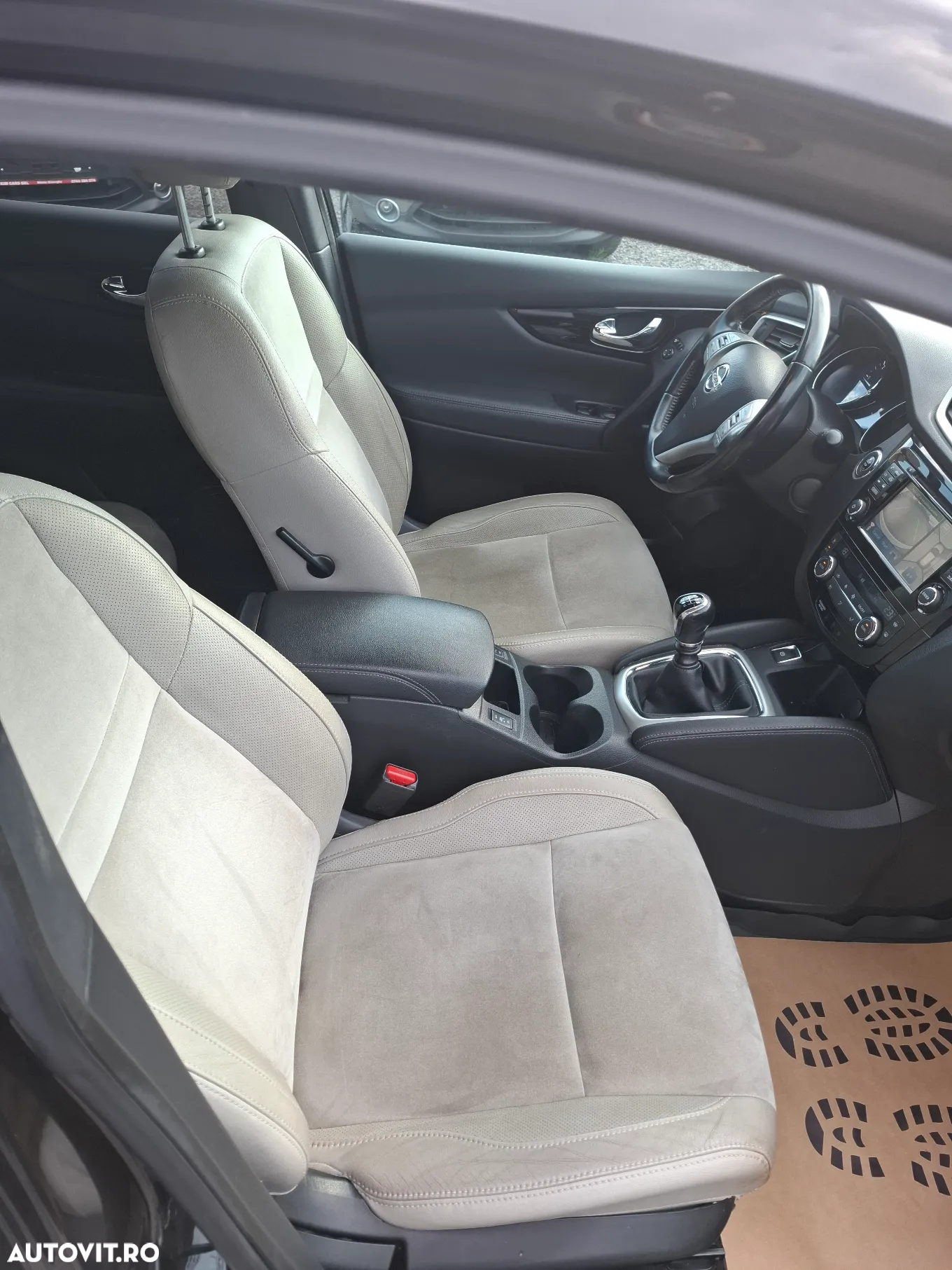 Nissan Qashqai 1.5 DCI TEKNA+ - 12