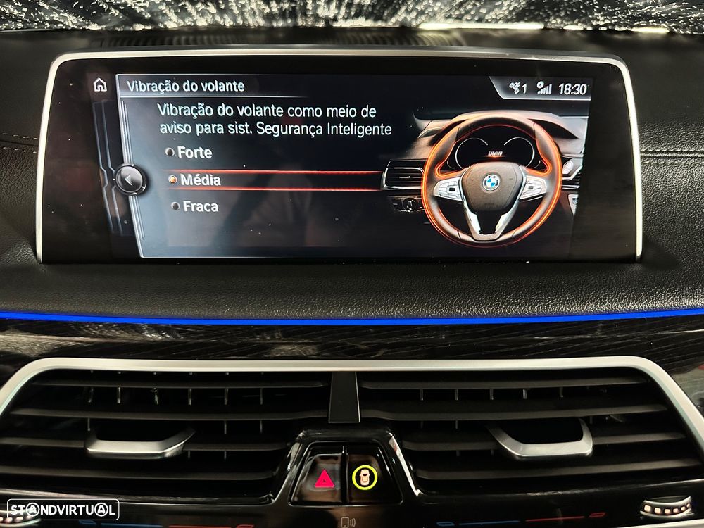 BMW 730 Ld Pack M - 37
