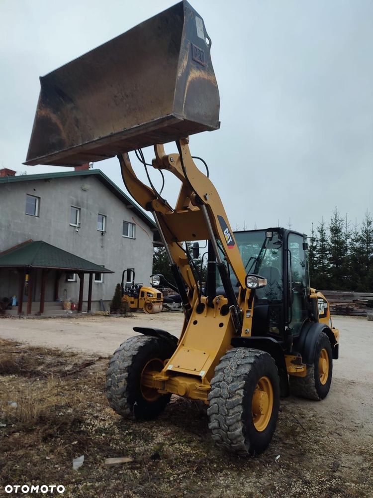 Caterpillar ŁADOWARKA CAT 906M 906 907 908 łyżka pług widły  Liebherr 506 Volvo L25 - 30