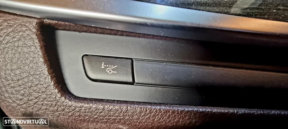 BMW 520 d Aut. Luxury Line - 12