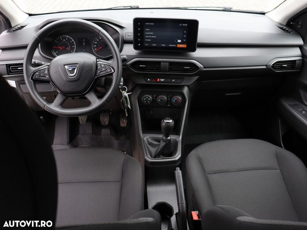 Dacia Logan SCe 65 Essential - 13
