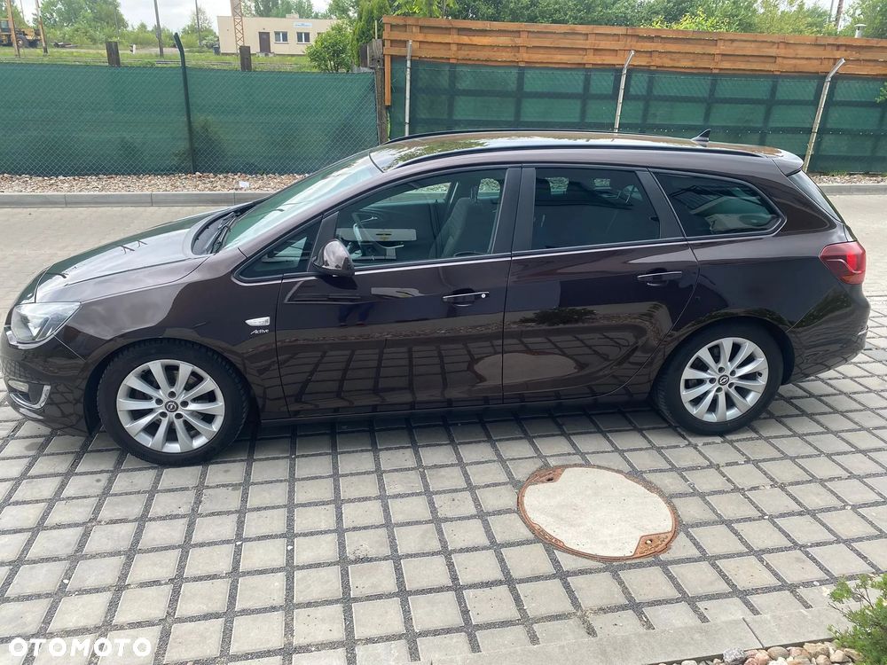 Opel Astra 1.7 CDTI DPF Edition Sport - 2