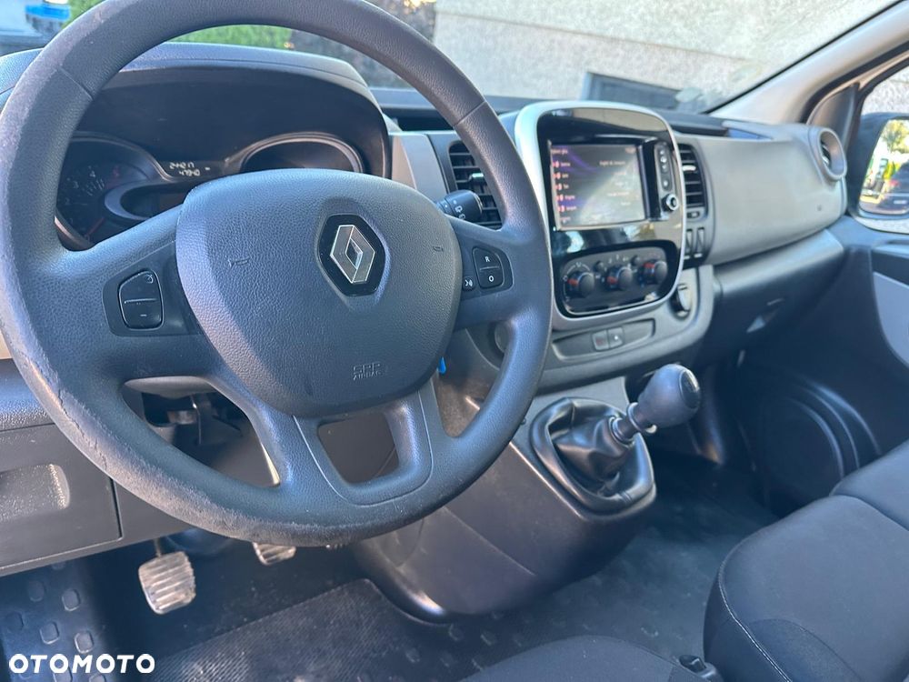 Renault Trafic - 27