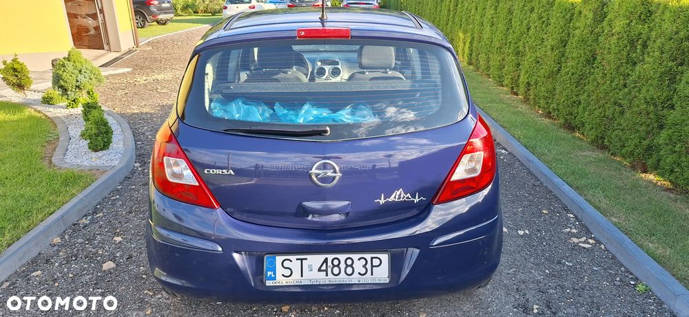 Opel Corsa - 32