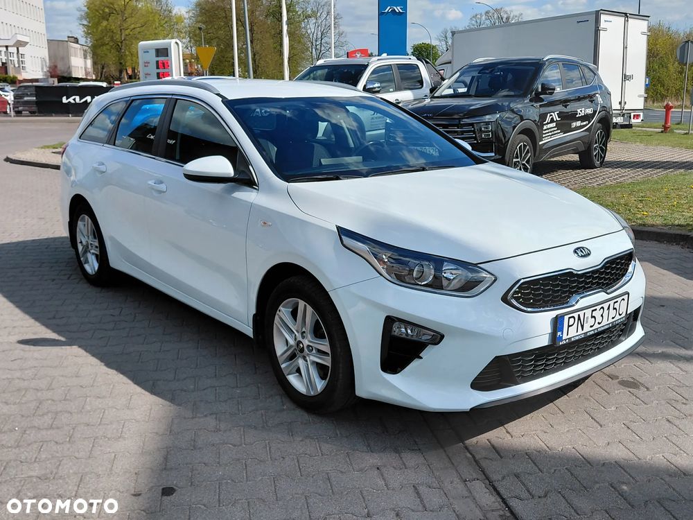 Kia Ceed 1.5 T-GDI M - 7