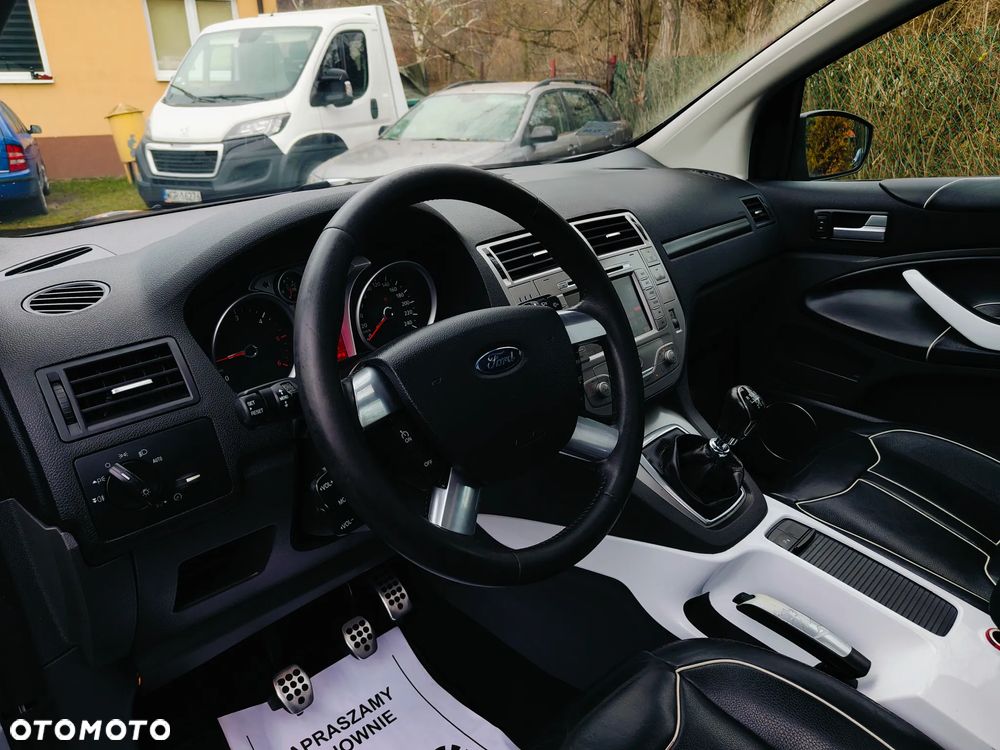 Ford Kuga 2.0 TDCi 4x4 Individual - 31
