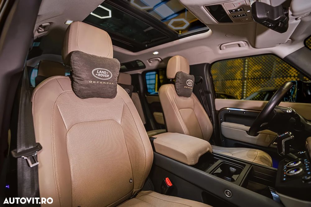 Land Rover Defender 90 3.0D 250 MHEV Hard Top X-Dynamic SE - 17