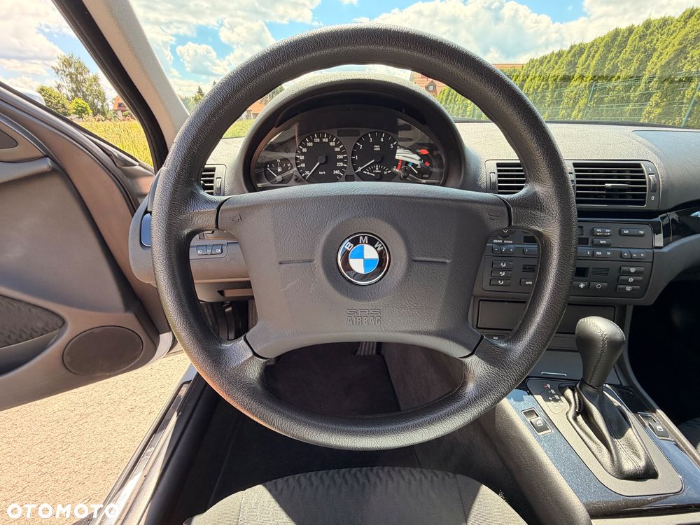 BMW Seria 3 - 12