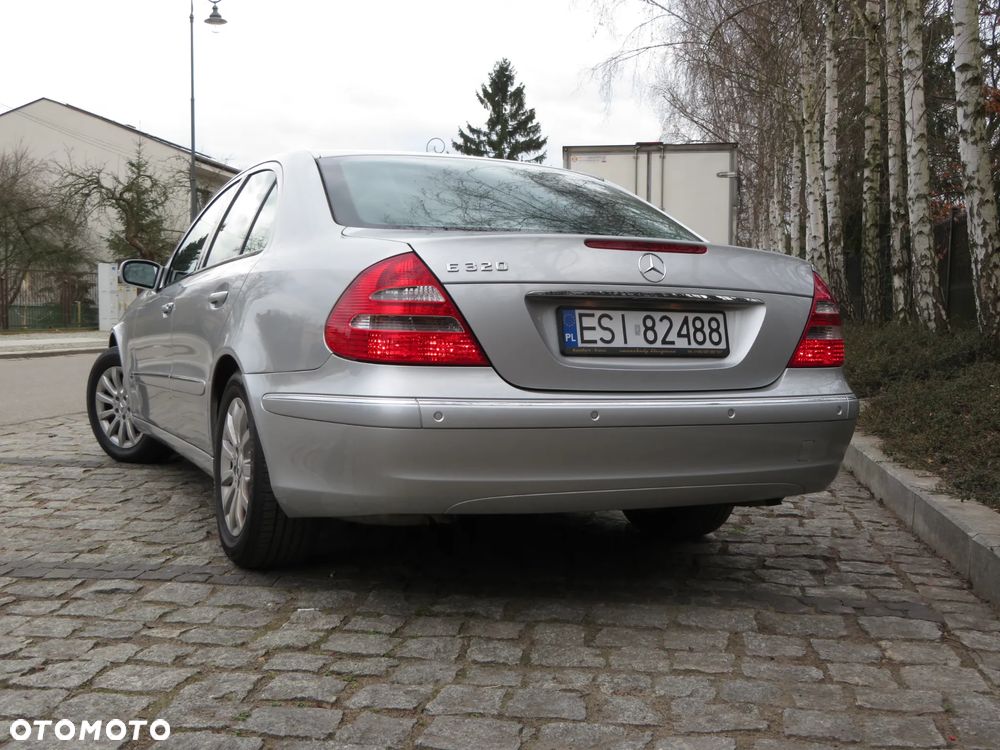 Mercedes-Benz Klasa E 320 Elegance - 5