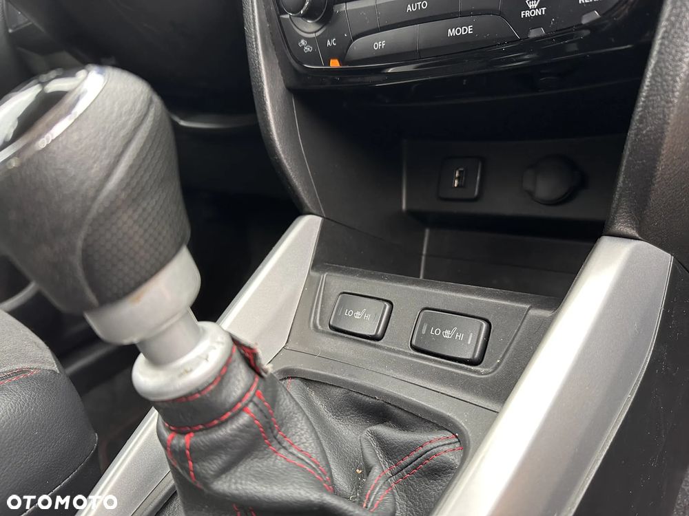 Suzuki Vitara 1.4 Boosterjet XLED 2WD - 19