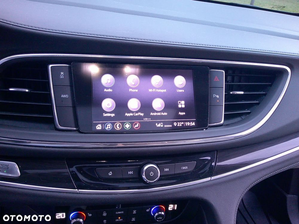 Buick Enclave - 25