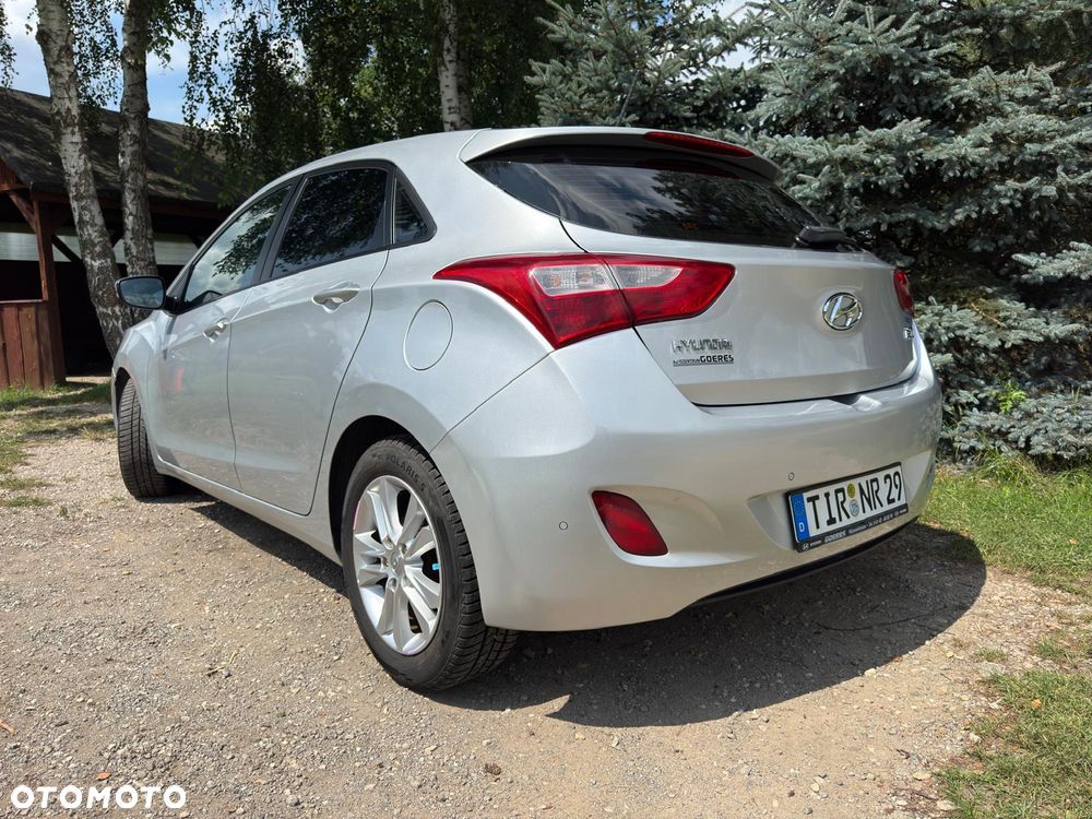 Hyundai i30 i30cw 1.4 Fifa World Cup Edition - 2