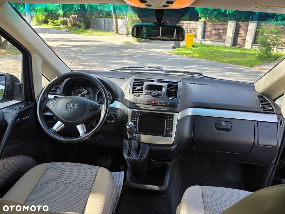 Mercedes-Benz Viano - 15