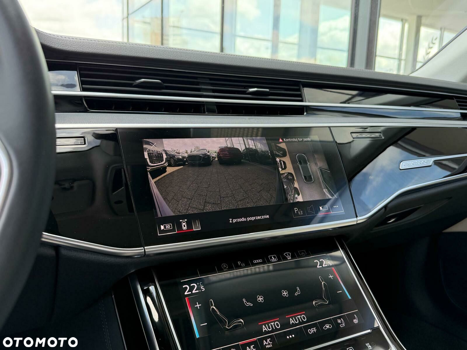 Audi A8 - 24
