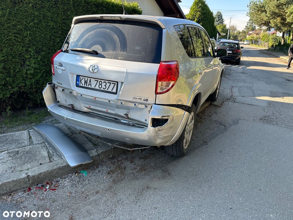 Toyota RAV4 2.2 D-CAT 4x4 Executive - 22