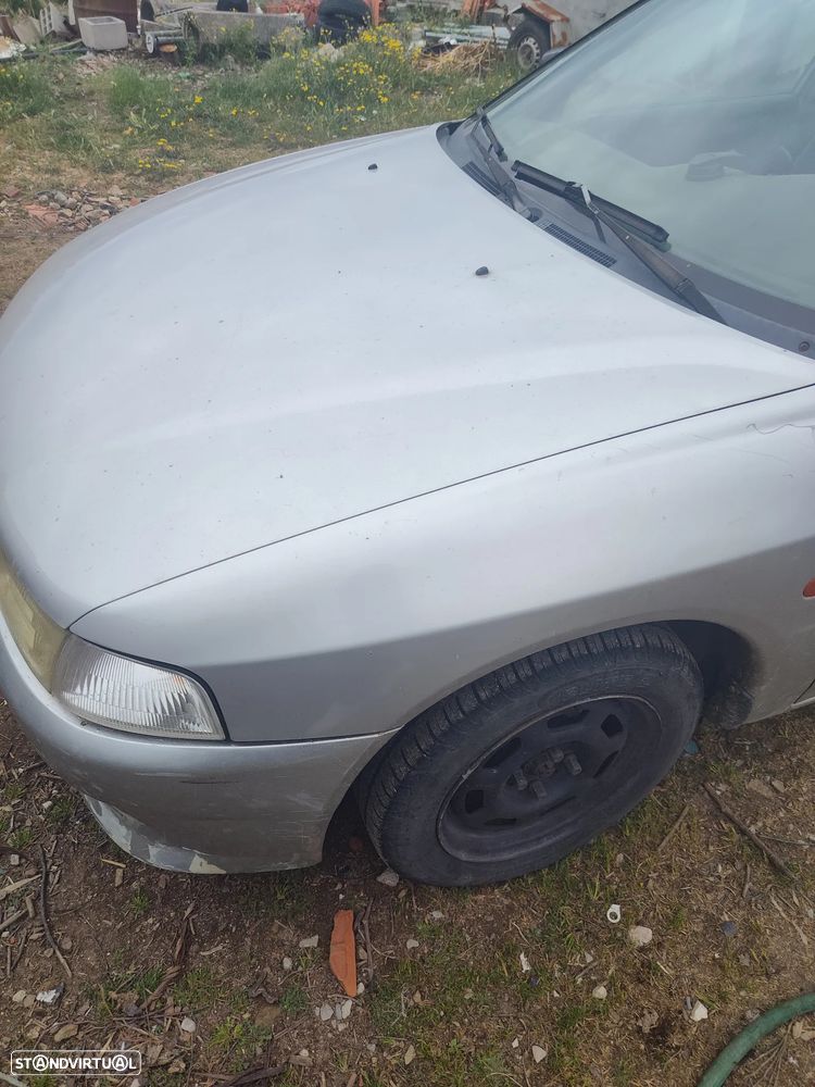 Mitsubishi Lancer 1.3 GLX - 5