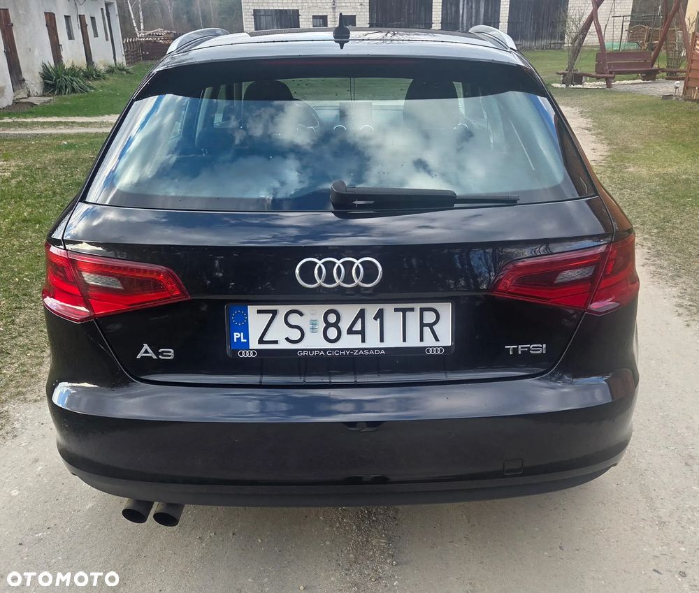 Audi A3 Sportback 1.4 TFSI Ambiente - 5