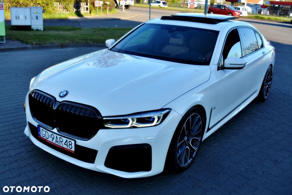 BMW Seria 7 750Li xDrive - 2