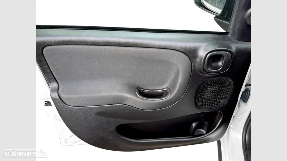 Fiat Panda Pandina 1.0 Hybrid - 34