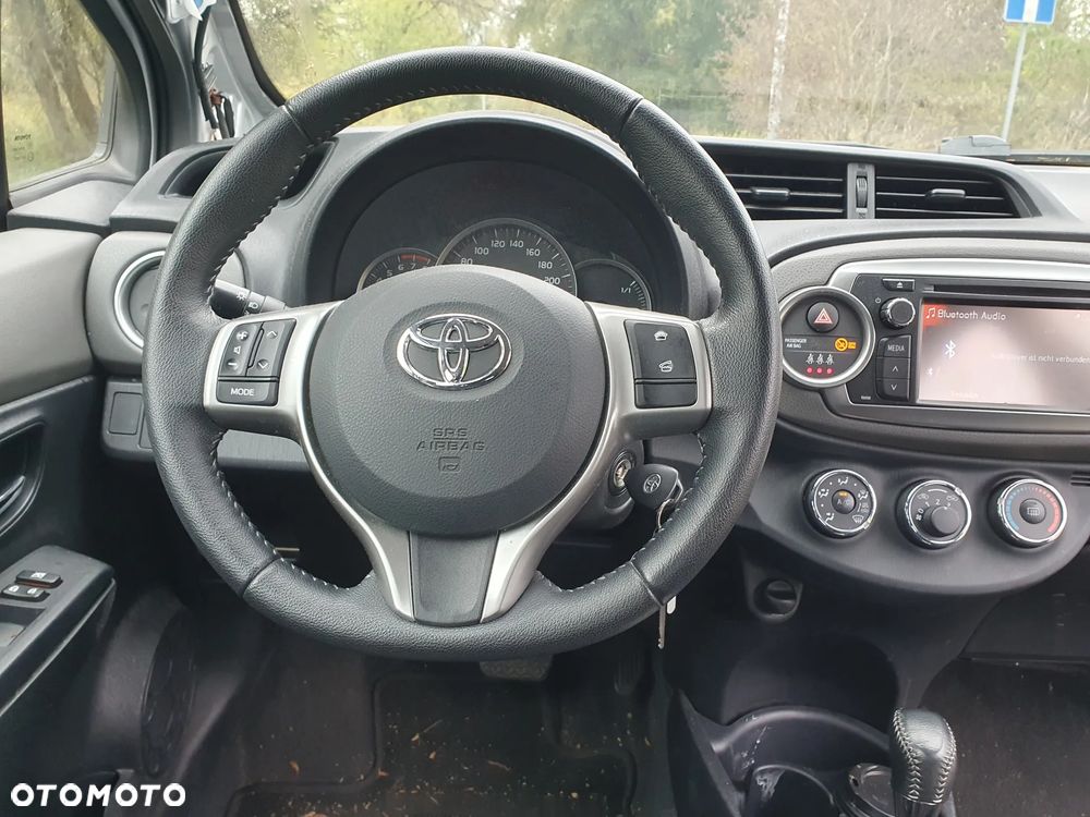 Toyota Yaris - 21