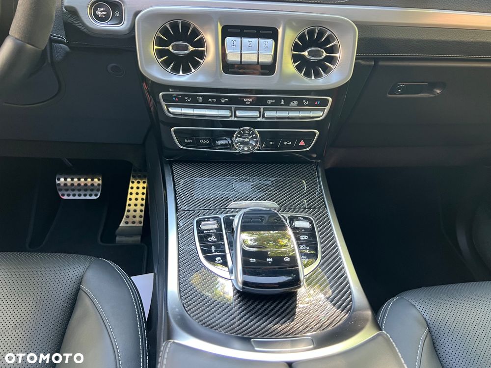 Mercedes-Benz Klasa G AMG 63 AMG Speedshift 9G-TRONIC - 16
