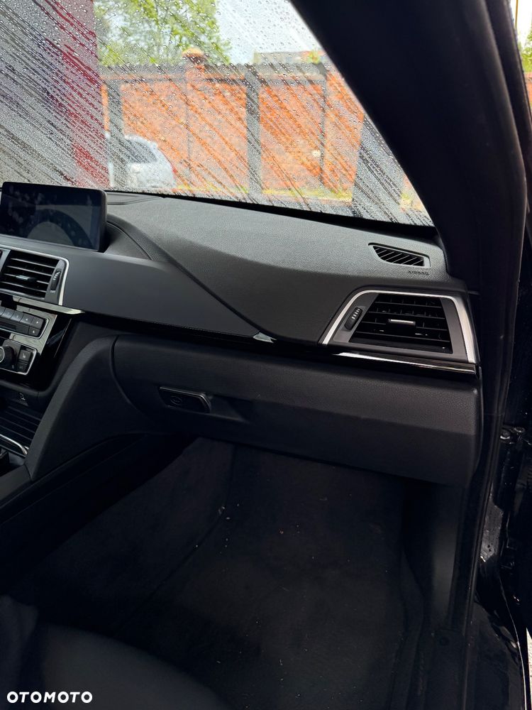 BMW Seria 4 440i Coupe M Sport - 36