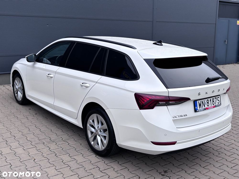 Skoda Octavia 2.0 TDI Ambition DSG - 13