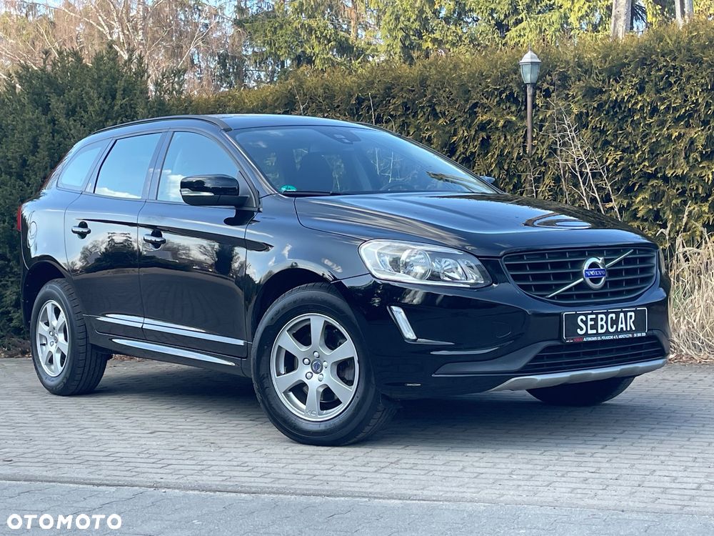 Volvo XC 60 D3 Momentum - 1