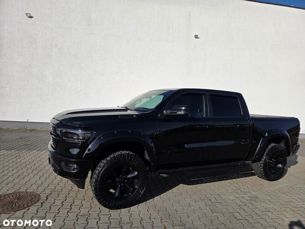 RAM 1500 Crew Cab Shortbed Bighorn - 15