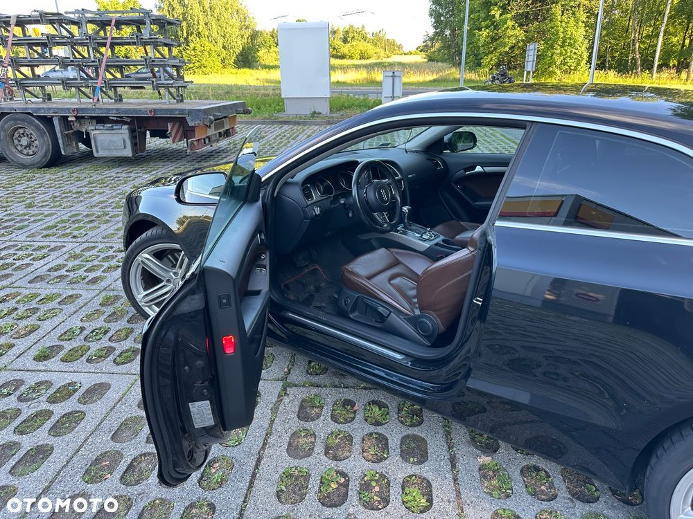Audi A5 Coupé 3.0 TDI DPF multitronic - 3