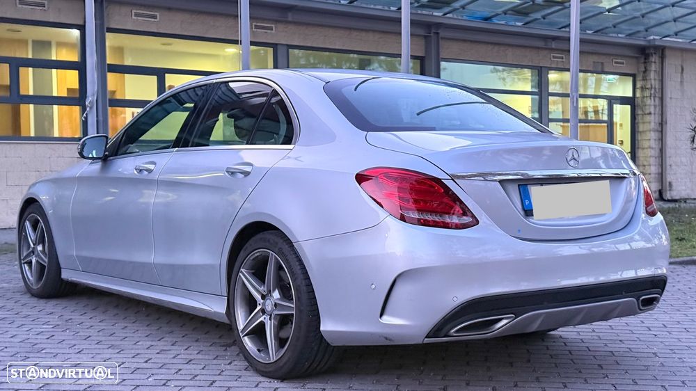 Mercedes-Benz C 300 BlueTEC Hybrid AMG Line - 24