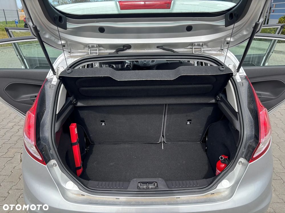 Ford Fiesta 1.25 Silver X - 8