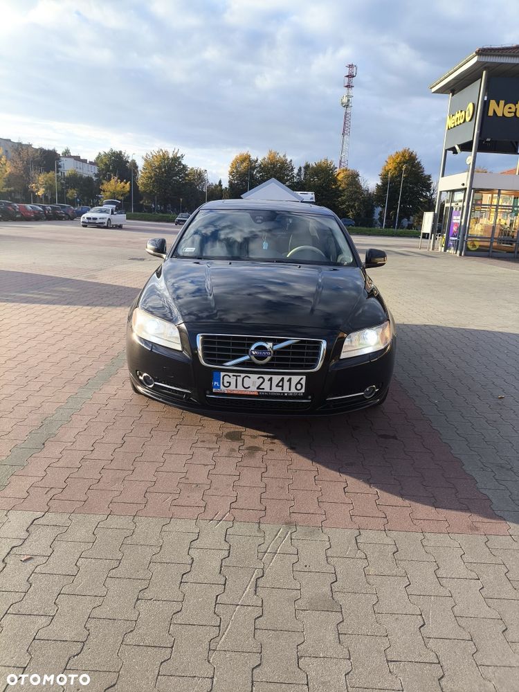 Volvo S80