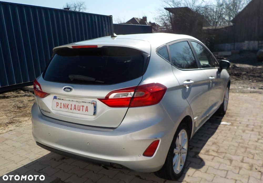 Ford Fiesta - 17