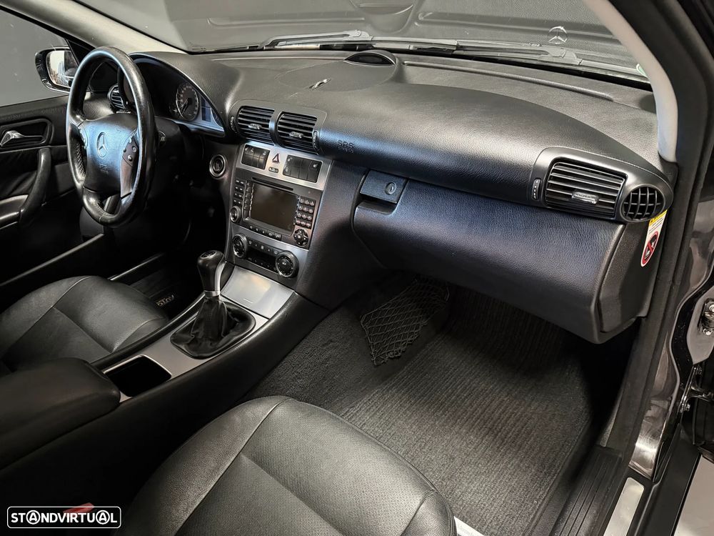 Mercedes-Benz C 220 CDI Avantgarde DPF - 19