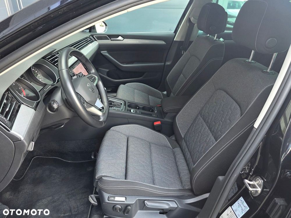 Volkswagen Passat Variant 2.0 TDI EVO Business DSG - 11