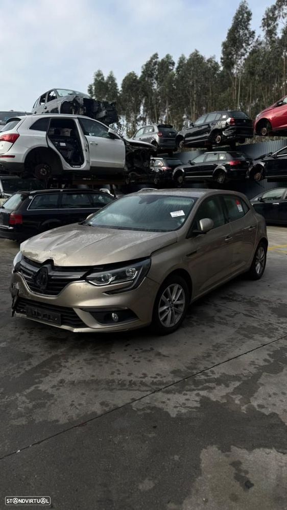 Para Peças Renault Megane Iv Hatchback (B9a/M/N_) - 2
