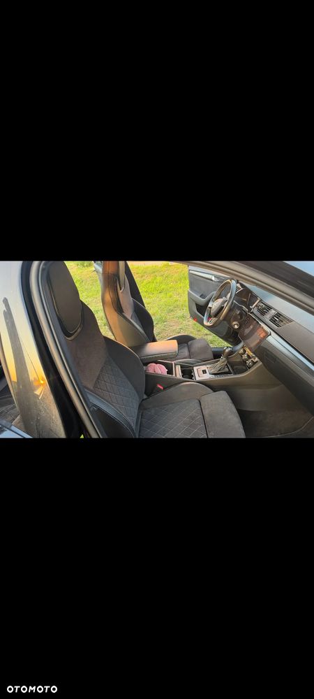 Skoda Superb 2.0 TDI SCR Sportline DSG - 12