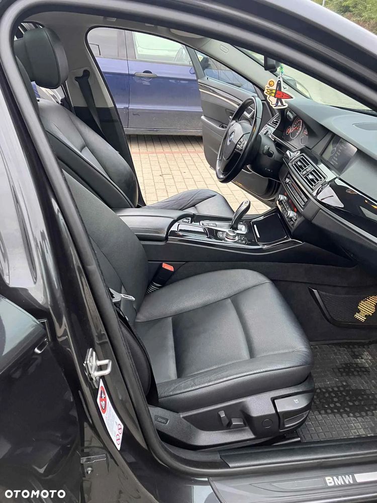 BMW Seria 5 - 16