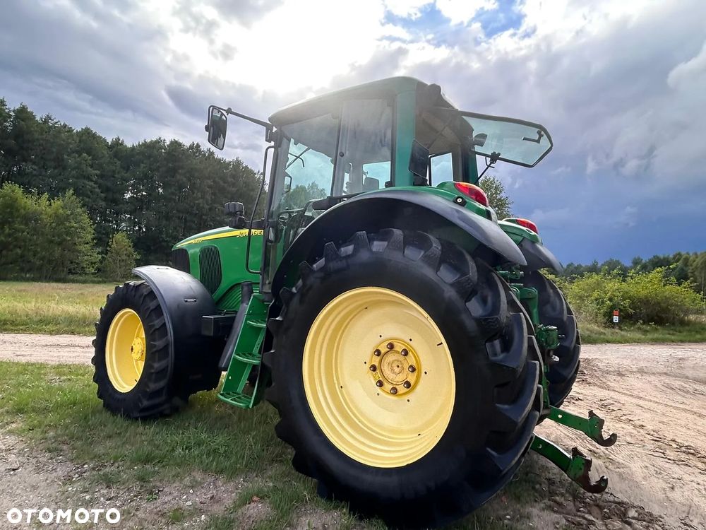 John Deere 6820 - 17