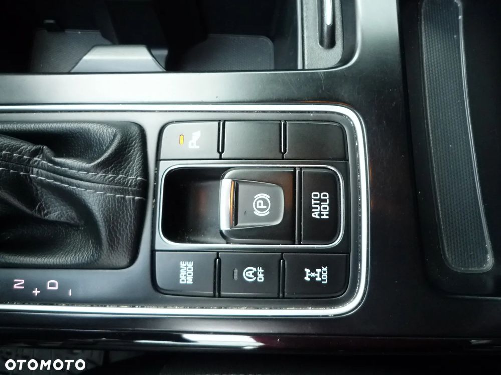 Kia Sorento 2.0 CRDI Business Line Plus - 21