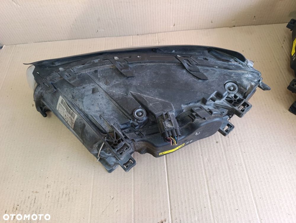 LAMPA PRZEDNIA PRAWA LUB LEWA XENON VOLVO V70 XC70 S80 31214348 - 6