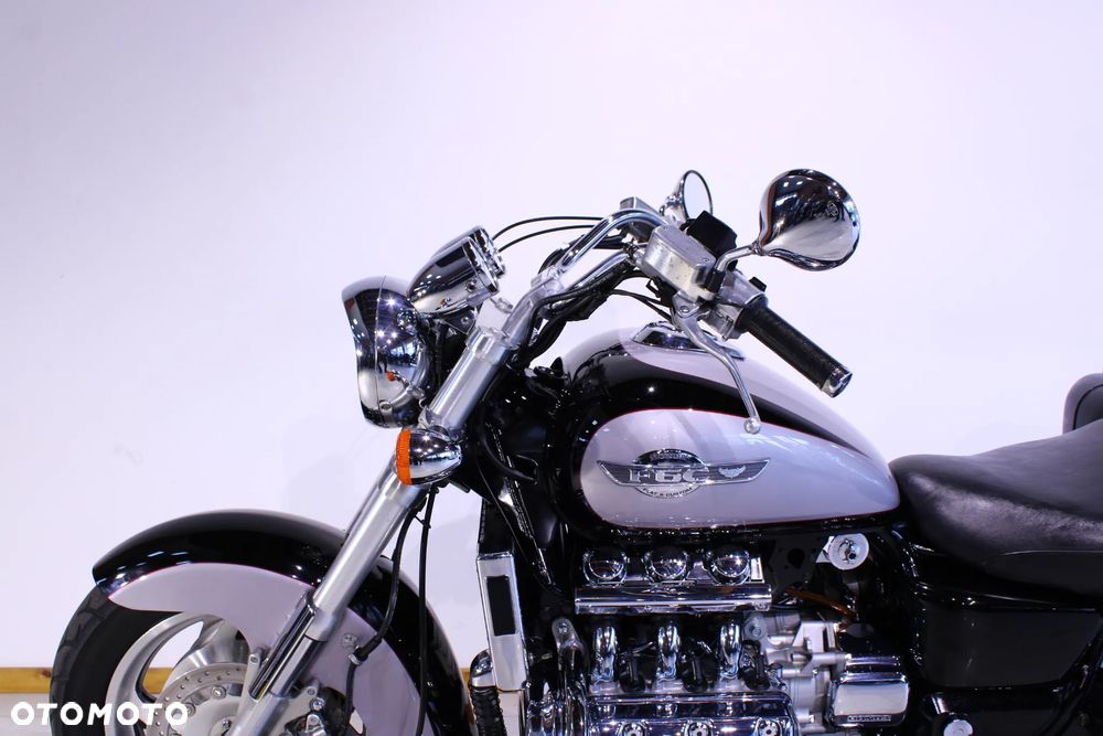 Honda GL - 11