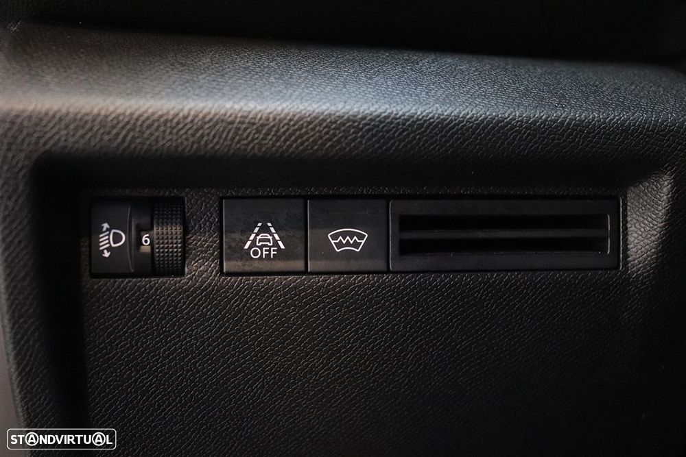 Citroën C4 1.2 PureTech Plus EAT8 - 19