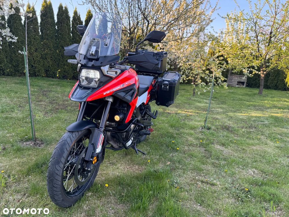 Suzuki DL - 5
